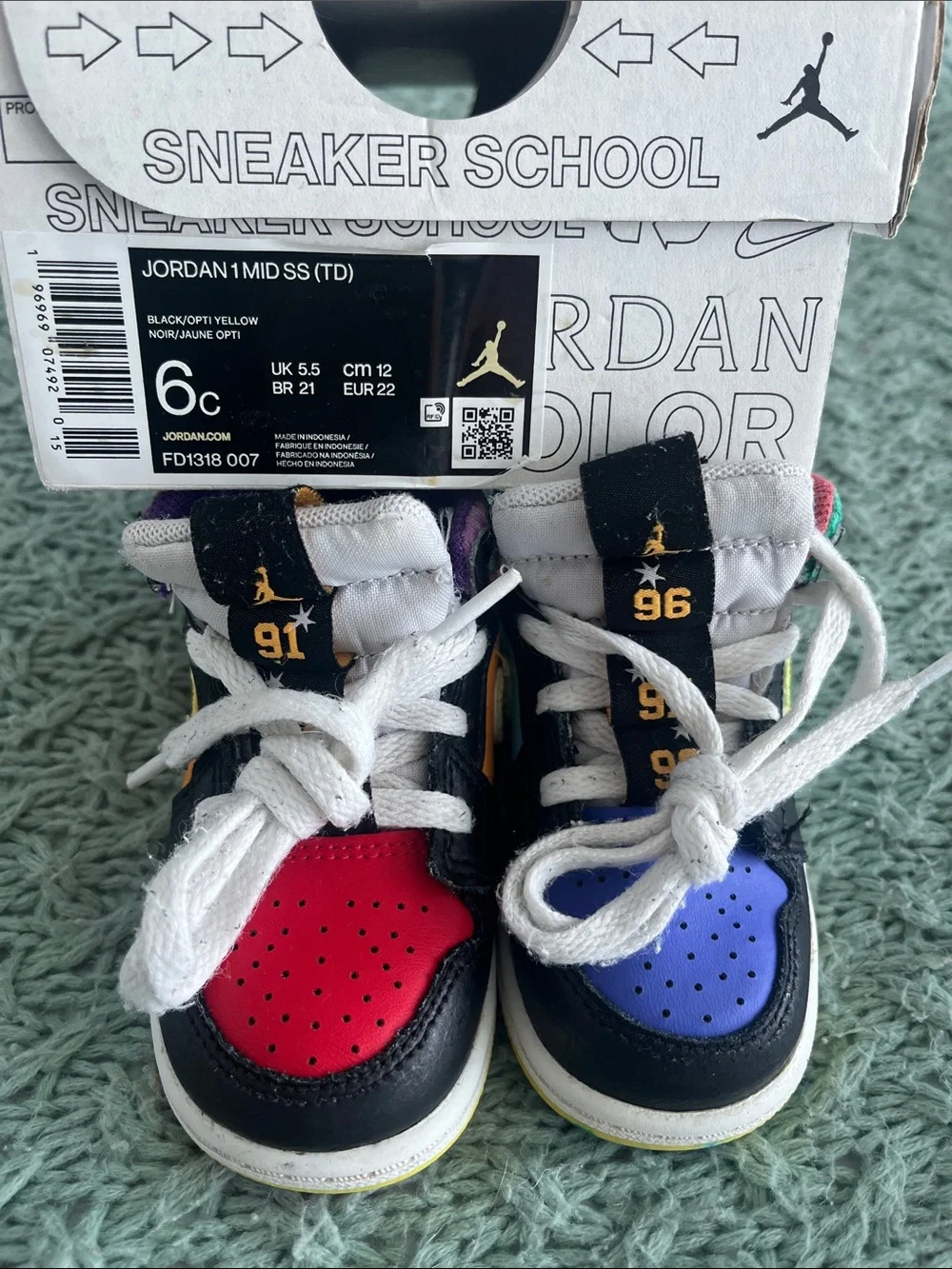 Jordan 1 Mid PS Kids Sneakers in Red, Blue & Black 6 Ring dynasty